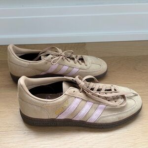 Adidas Handball Spezial Lace Up Sneakers Women’s size 9